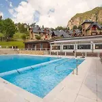Elegante Apartamento En Escarrilla Con Vistas Al Valle