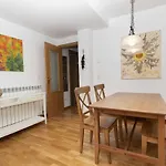 Casa Eguzkilore By Bevalle