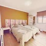 Fonda Aparicio