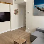Bonito Apartamento Con Terraza