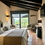 Hotel Rural-Spa Resguard Dels Vents