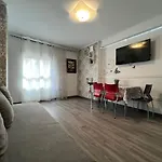 Apartamentos Peset 69