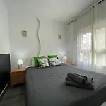 Apartamentos Peset 69