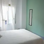 Room-A Apartamentos