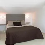 Albergue-Pension Cabo Da Vila