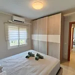 Family Apartment Besos