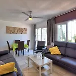 Homely holiday home in Benalmádena with private swimming pool