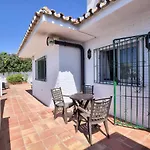 Homely holiday home in Benalmádena with private swimming pool