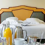 Oca Puerta del Camino Hotel