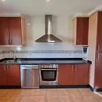 Preciosa Villa De 5 Dormitorios Rias Bajas