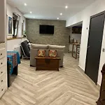 Apto. Entero. Nuevo Y Muy Comodo