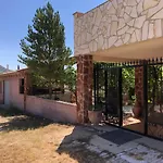 Casa De Piedra La Loma