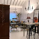 Housingcoruna Manteleria