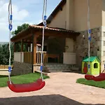 Los Robles II