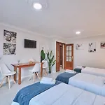 Peregrina Pension 5