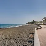 La Guapa De Banos
