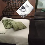 Bajera-Loft No Comfortable Con La Verja En La Entrada,,No Lujosa,Vieja,Sin Reforma, Con Cedula De Habitabilidad Preparada Para Alojamiento No Hotel No Hostal No Apartamento El Precio Coincide Con Calidad Y Calificaciones Trato Familiar,Como En Tu Cas