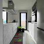Penthouse Center Torrevieja, Private Terrace, Near The Beach
