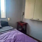 Una Habitacion Individual En Casa Familiar Dentro De Ciudad Patrimonio De La Humanidad