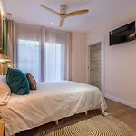 Vestal Suites Domo