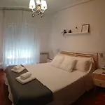 R Y M 1950 Apartamento