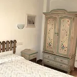 Ikaztegietako Ostatua