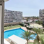 Isadora: Apartamento Vista Piscina