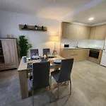 Piso De Diseno Elche