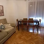 Casa Esquilas