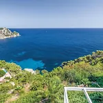 Costa Nova