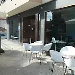 Albergue Cafeteria Rio Sar