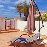 Villa A 150 M De La Playa.