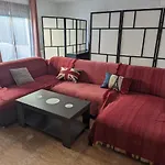 Vivienda Compartida Con Ambiente Familiar
