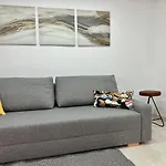 Little Horse Apartments 3