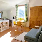 Casa Flores.