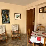 Atenas Solo Familias Serviplaya