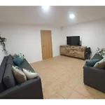 Casa Con Piscina De 8-14 Personas