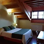 Hotel Rural El Rexacu