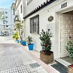 Tak Boutique Old Town