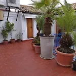 Patio De La Escalera