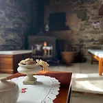 Casa Rural Dona María