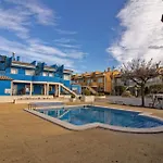 PLANTA BAJA CON TERRAZA CHILL OUT en primera linea TRES PLAYAS Albert Villas