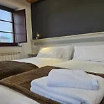 Apartamentos Rurales Lola Penarronda