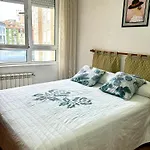 Habitación privada con vistas a la bahía de Santander.