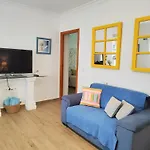 Céntrico apartamento con terraza, parking y WIFI