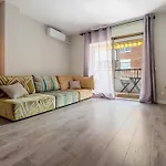 Precioso apto, con piscina en puerto de Cambrils