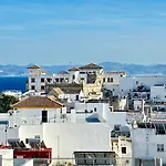 Tarifamicasa Vista Al Pueblo Y Africa