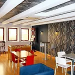 Mola! Hostel Burgos