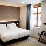 Prisma Suites