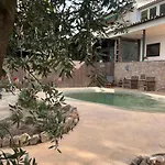 Casa Mandarina